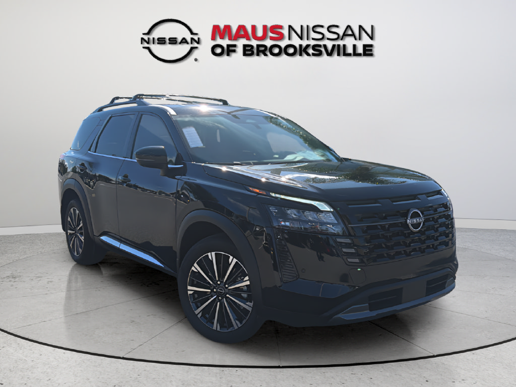 New 2026 Nissan Pathfinder Platinum FWD image 1