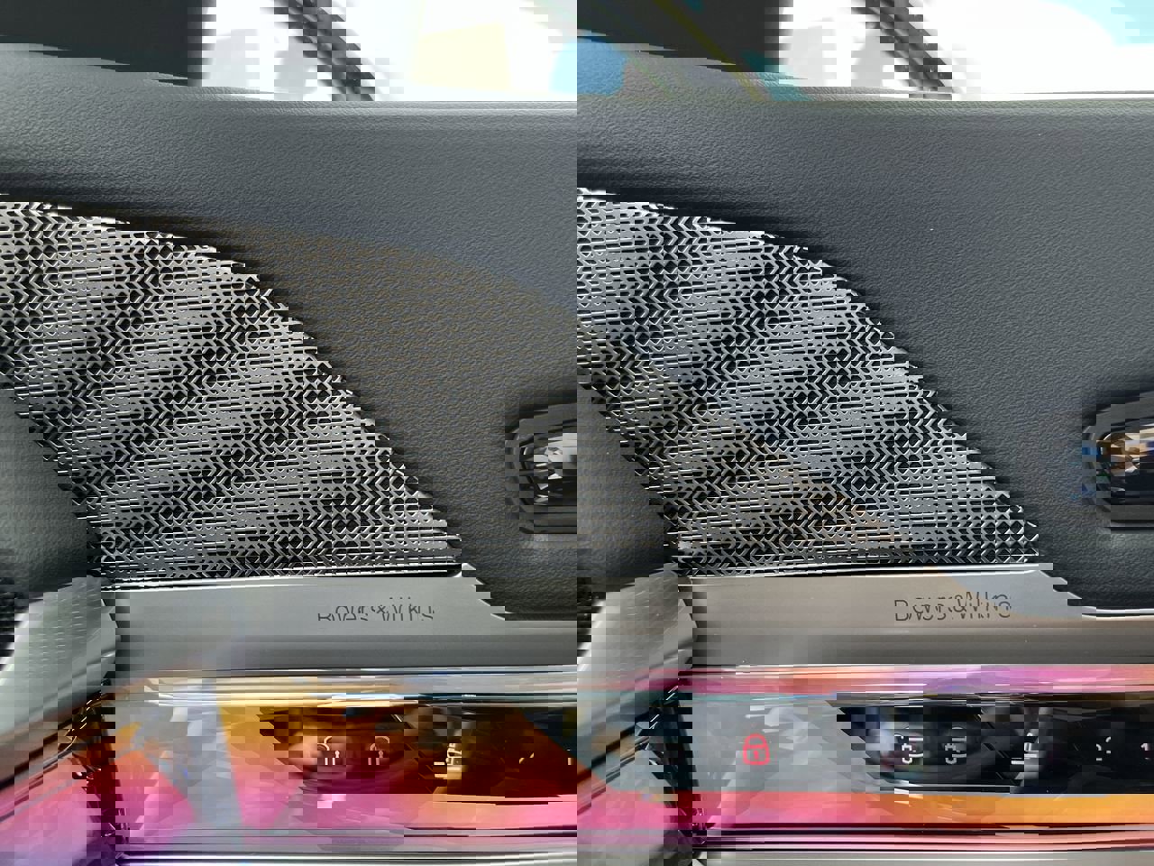 Used 2025 BMW i7 eDrive50 w/ M Sport Package image 20