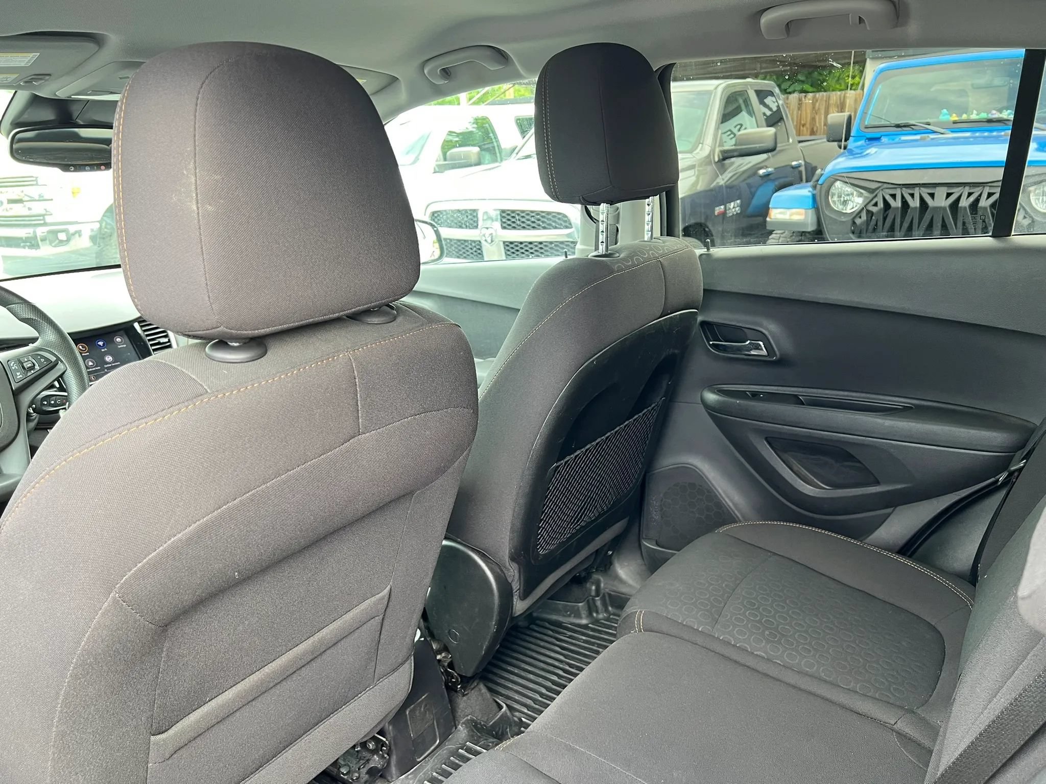 Used 2020 Chevrolet Trax LS w/ Tint and Cruise Package AWD/4WD image 11