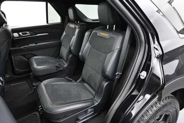 Certified 2026 Ford Explorer Tremor w/ Tremor Ultimate Package AWD/4WD image 30