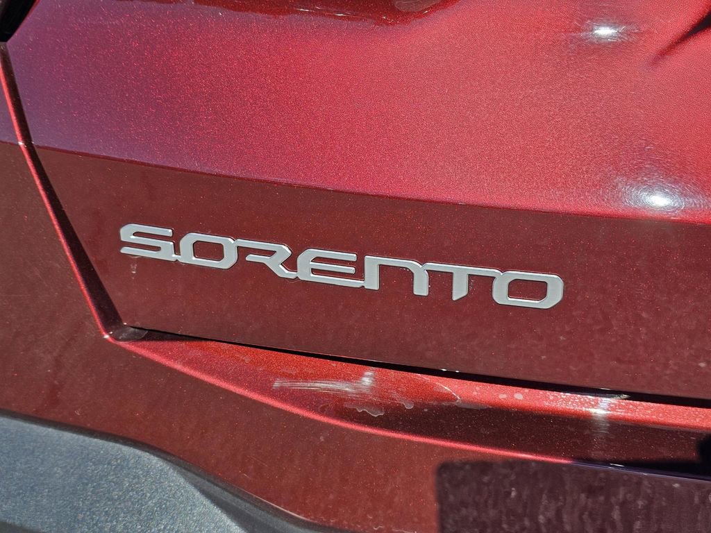 Certified 2024 Kia Sorento S w/ Panoramic Sunroof Package image 10