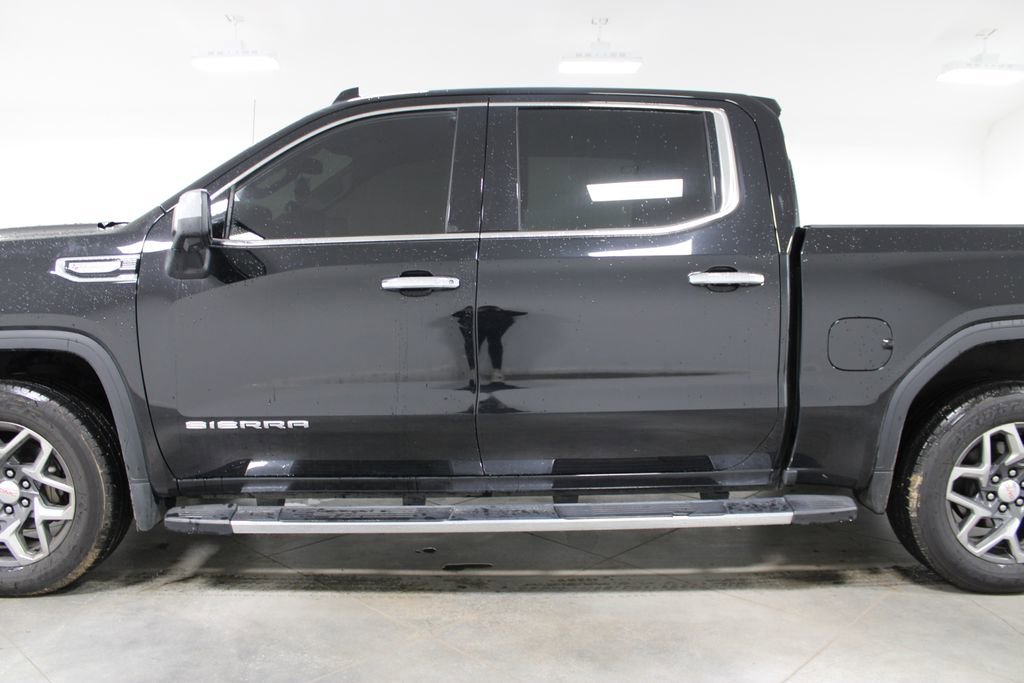 Used 2022 GMC Sierra 1500 SLT AWD/4WD image 6