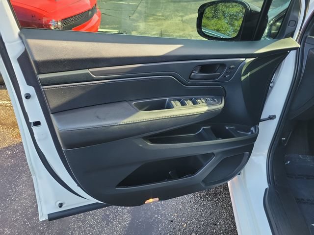 Used 2024 Honda Odyssey Sport image 15