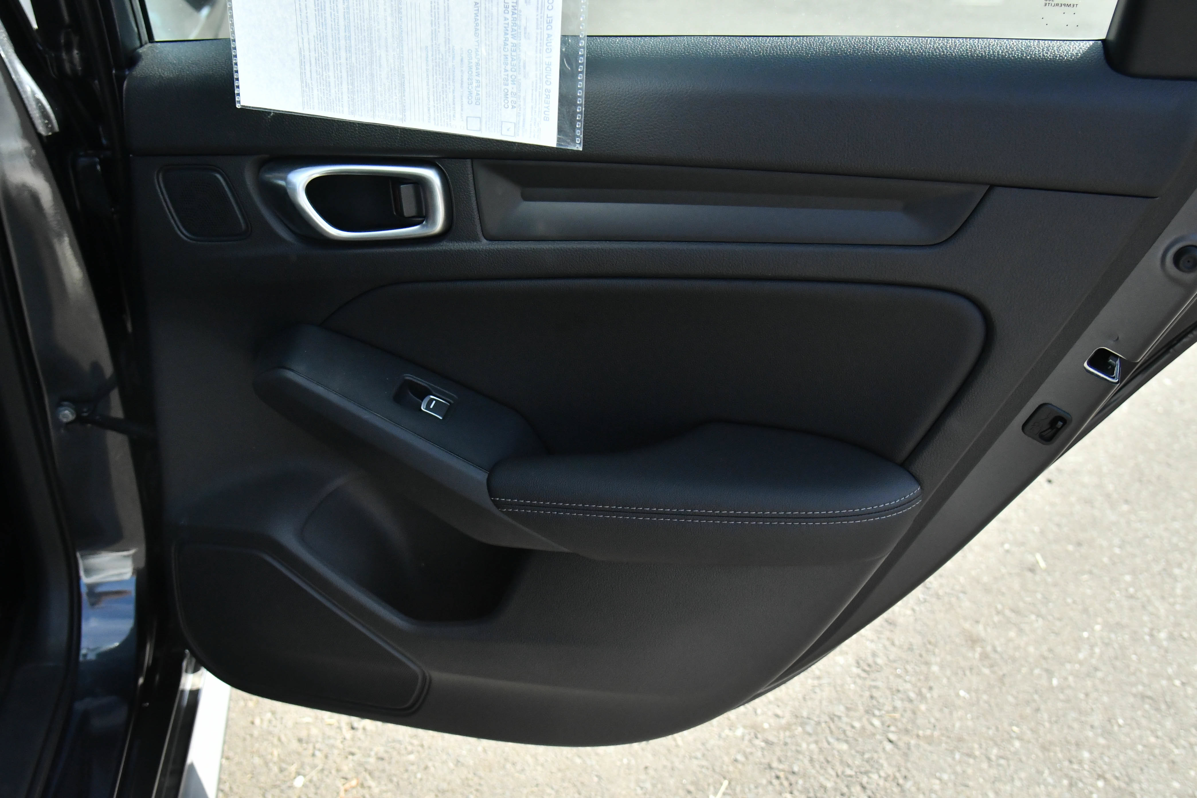 Used 2024 Honda Civic EX-L image 39
