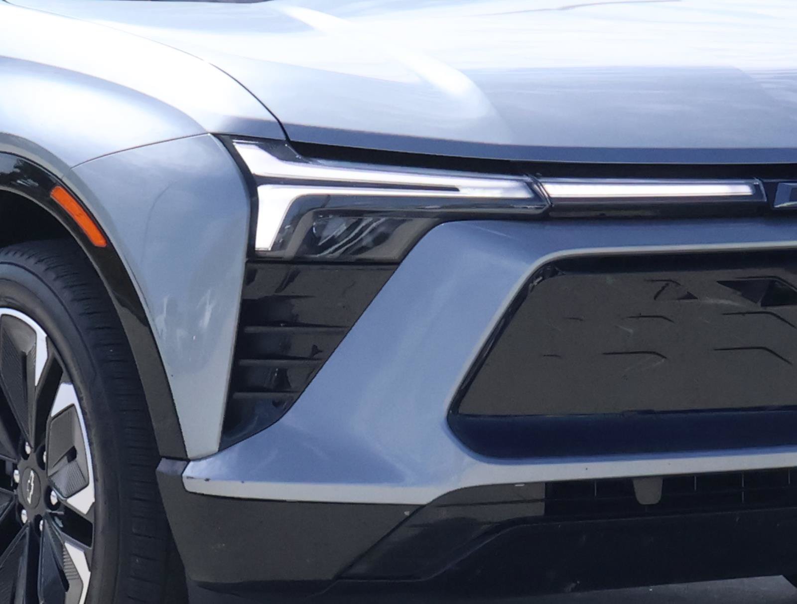Used 2025 Chevrolet Blazer EV RS RWD image 9