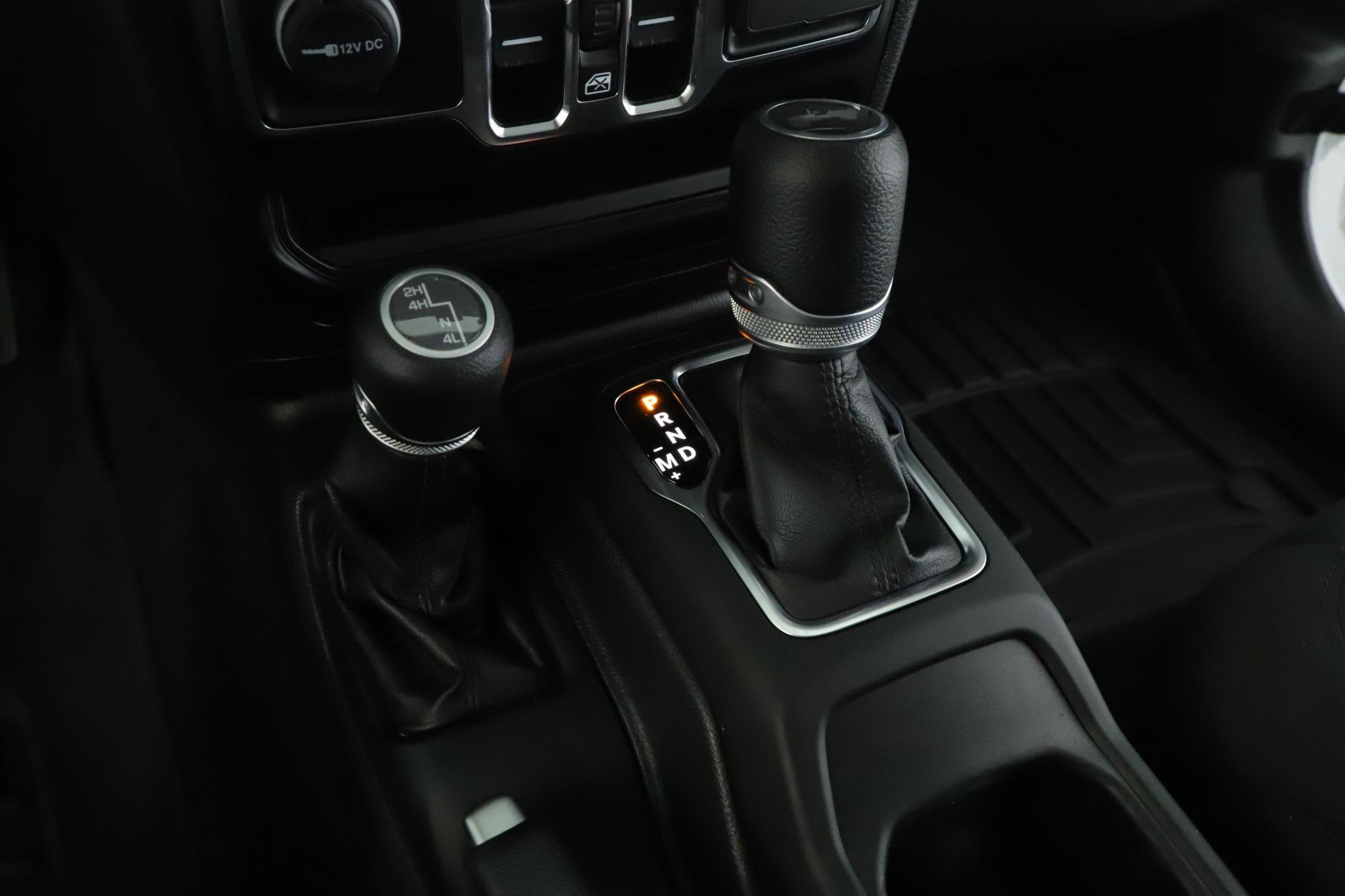 Used 2022 Jeep Wrangler Unlimited Sport AWD/4WD image 15