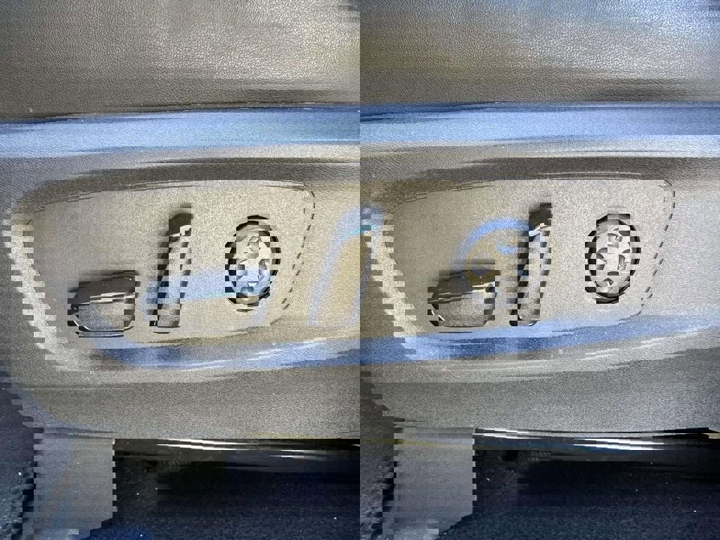 Used 2024 INFINITI QX60 Luxe w/ Cargo Package image 25