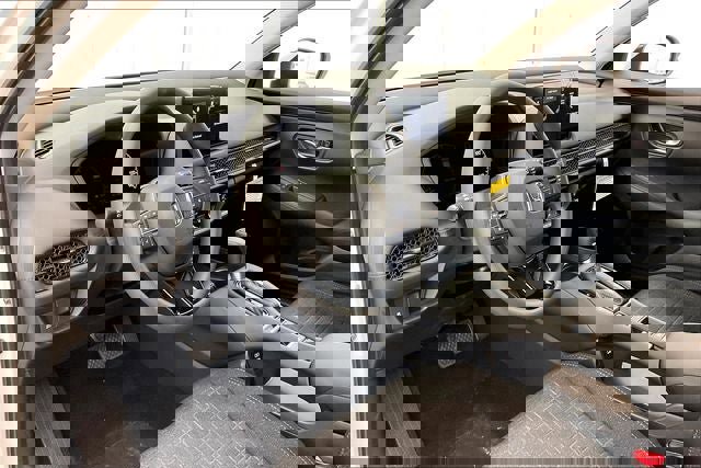 New 2026 Honda HR-V LX image 8