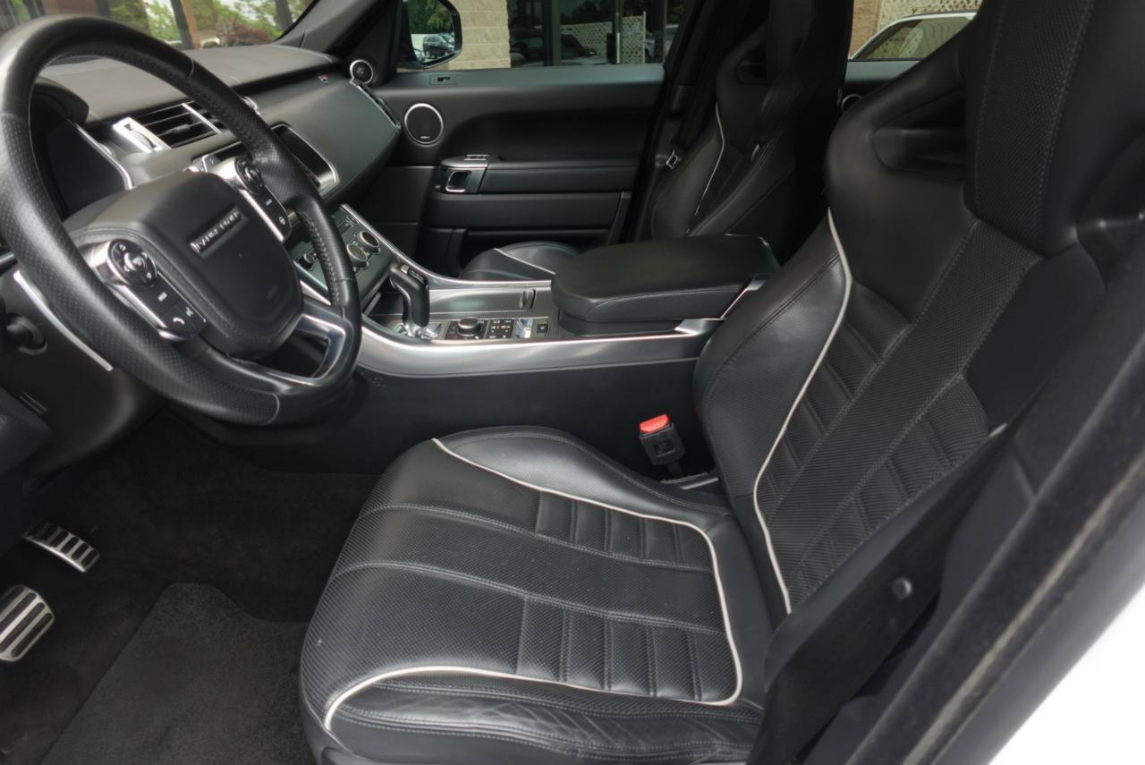 Used 2017 Land Rover Range Rover Sport SVR AWD/4WD image 18