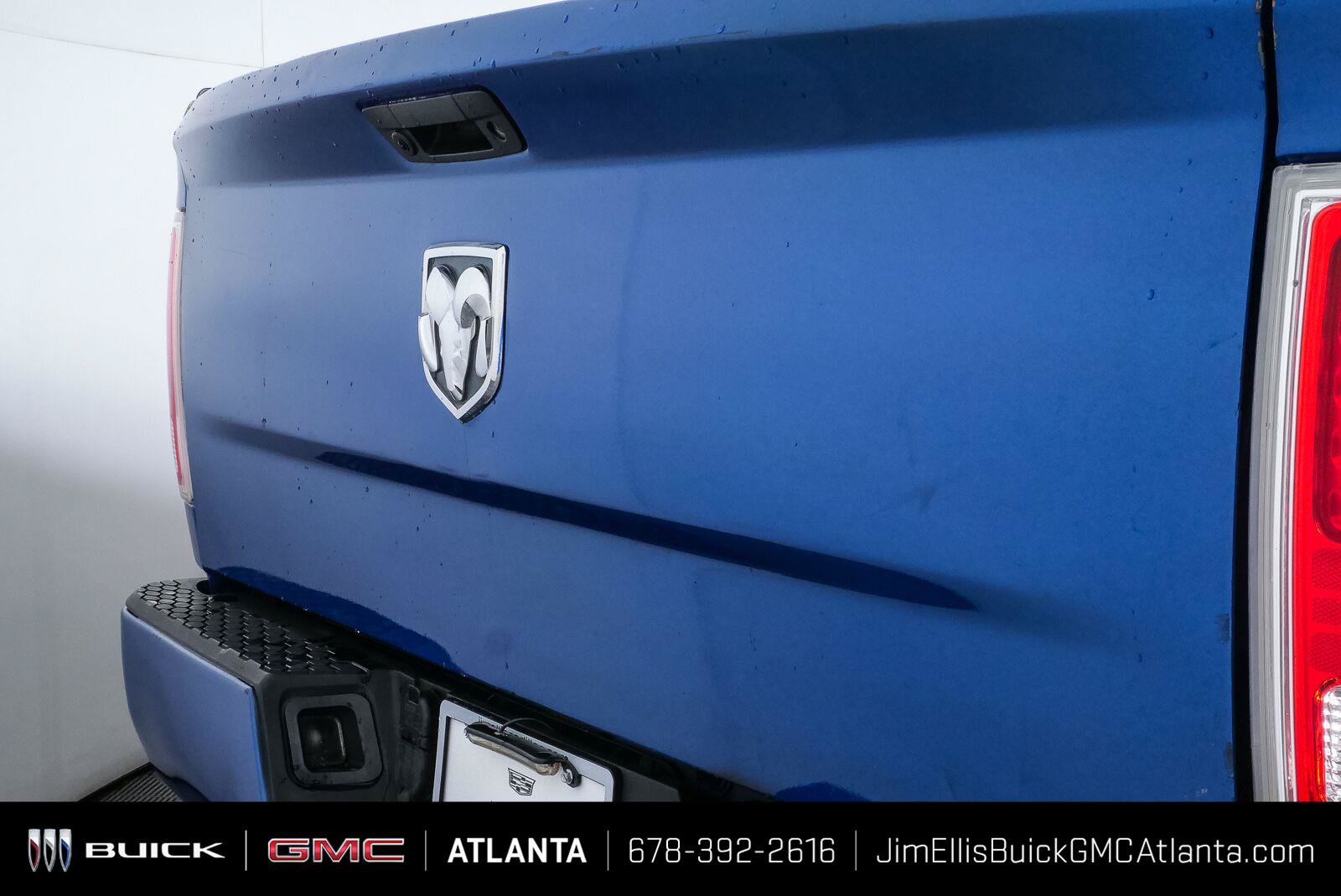 Used 2017 RAM 1500 Express w/ Express Value Package RWD image 31