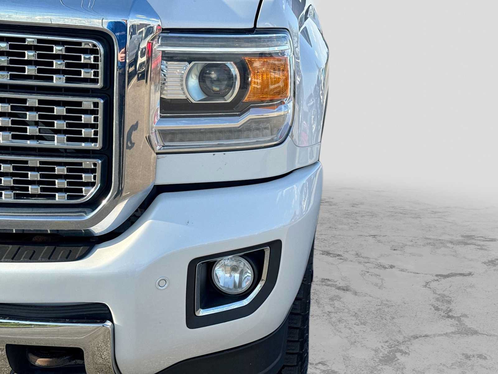 Used 2019 GMC Sierra 2500 Denali AWD/4WD image 10