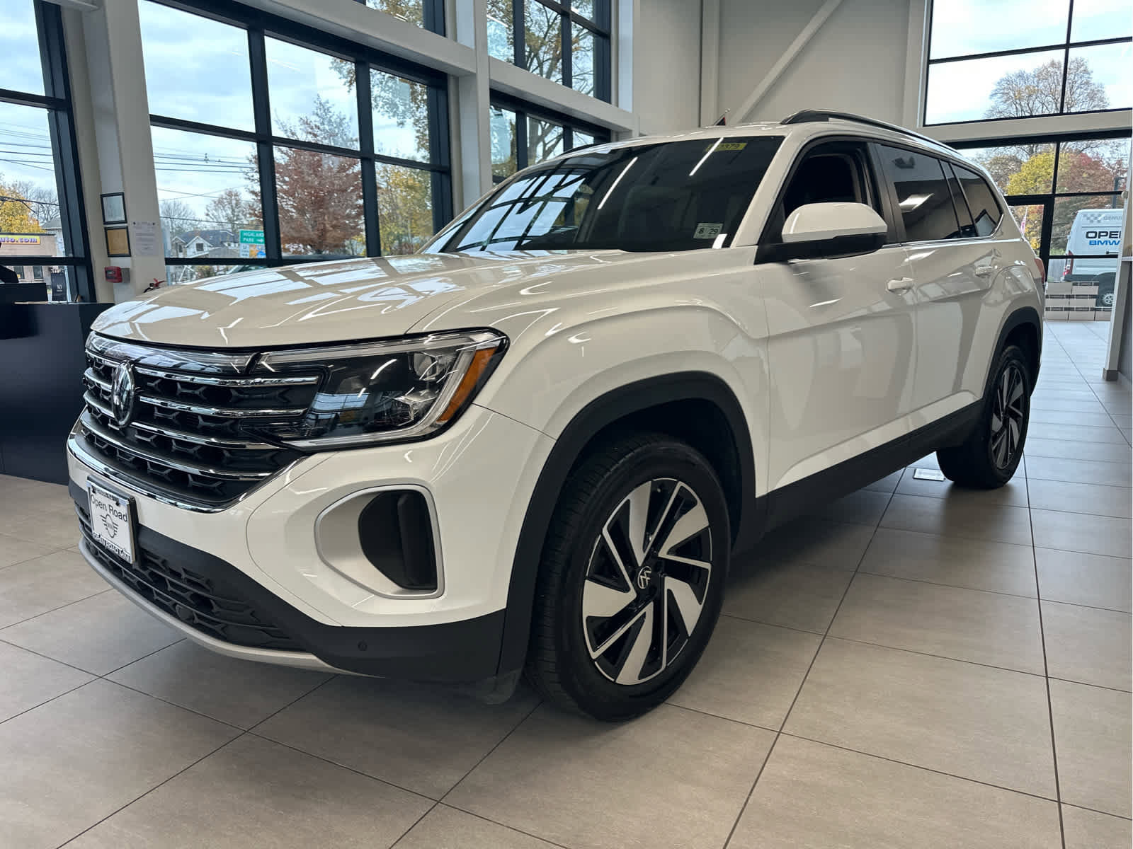 Used 2024 Volkswagen Atlas SE