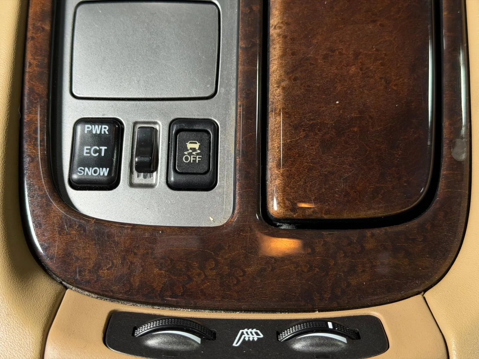 Used 2007 Lexus SC 430 Convertible RWD image 31
