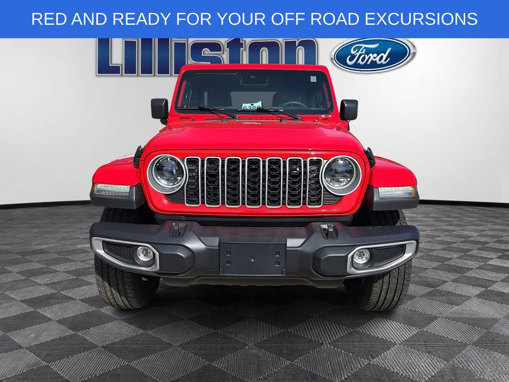 Used 2025 Jeep Wrangler Unlimited Sahara AWD/4WD image 2