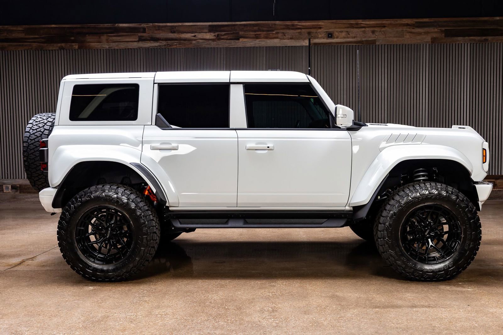 Used 2024 Ford Bronco Raptor image 11