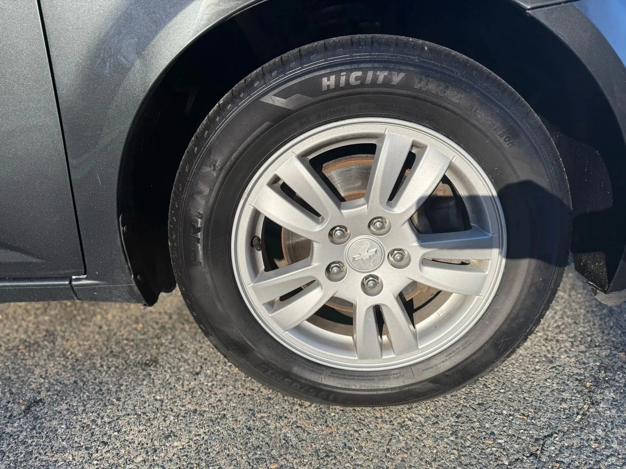 Used 2014 Chevrolet Sonic LT image 11