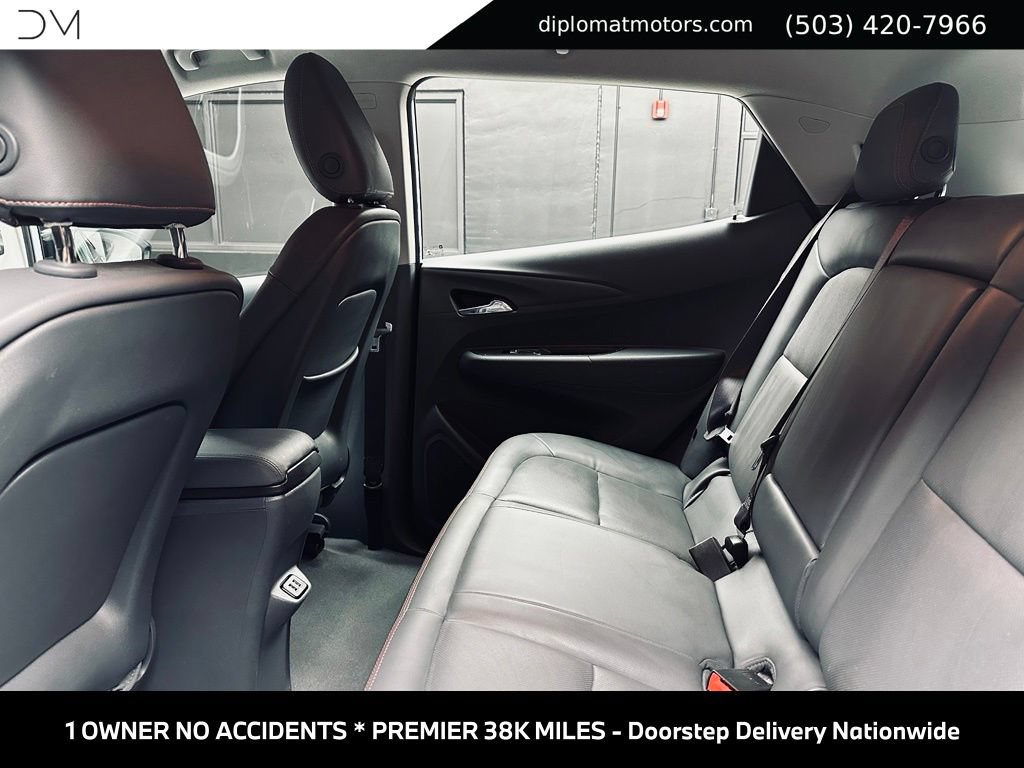 Used 2017 Chevrolet Bolt Premier w/ Driver Confidence II Package FWD image 22