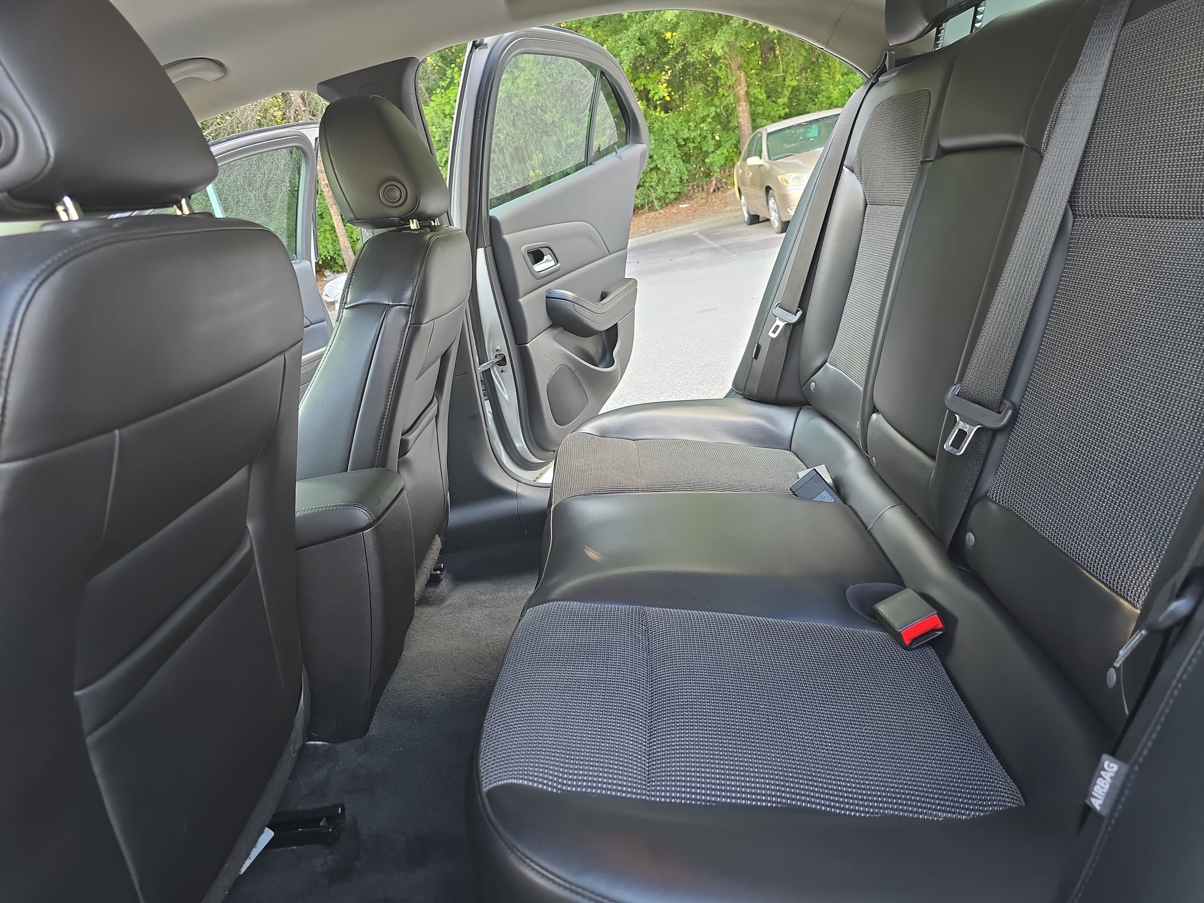 Used 2014 Chevrolet Malibu LT w/ Power Convenience Package FWD image 13