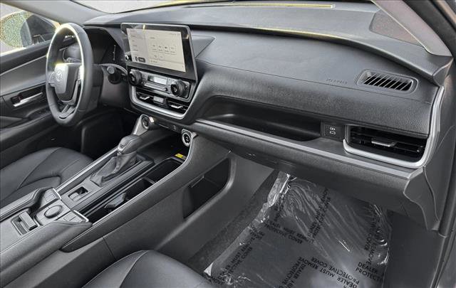 Certified 2025 Toyota Grand Highlander XLE image 21