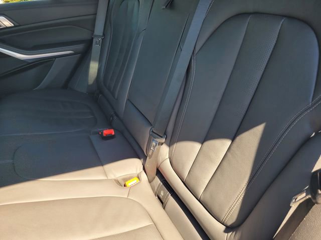 Used 2020 BMW X5 sDrive40i image 15