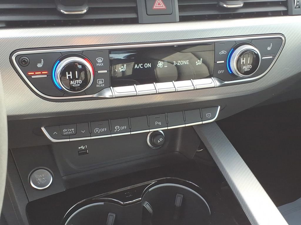 Used 2025 Audi A5 2.0T Premium Plus image 21