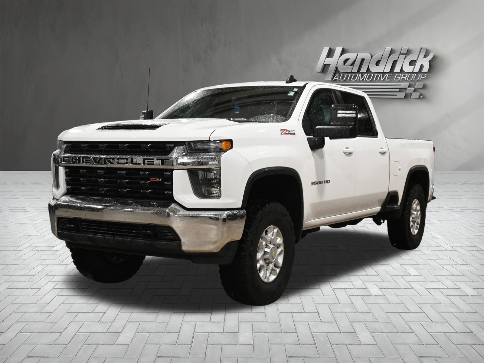 Used 2022 Chevrolet Silverado 3500 LT w/ Remote Start Package AWD/4WD image 5