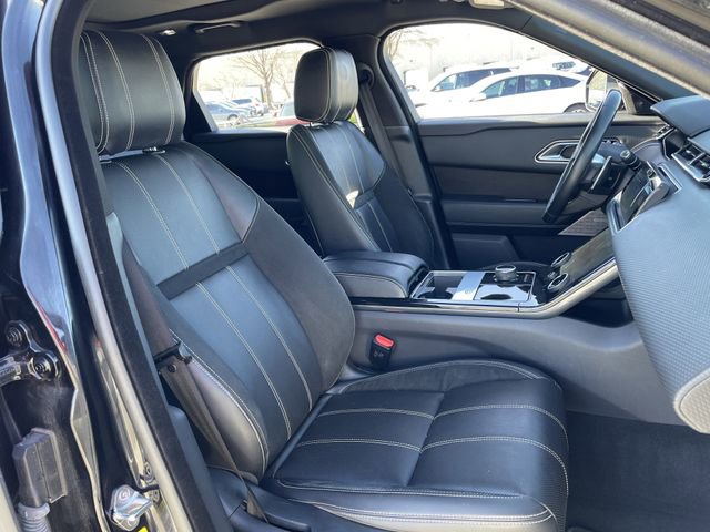 Used 2020 Land Rover Range Rover Velar R-Dynamic S image 26