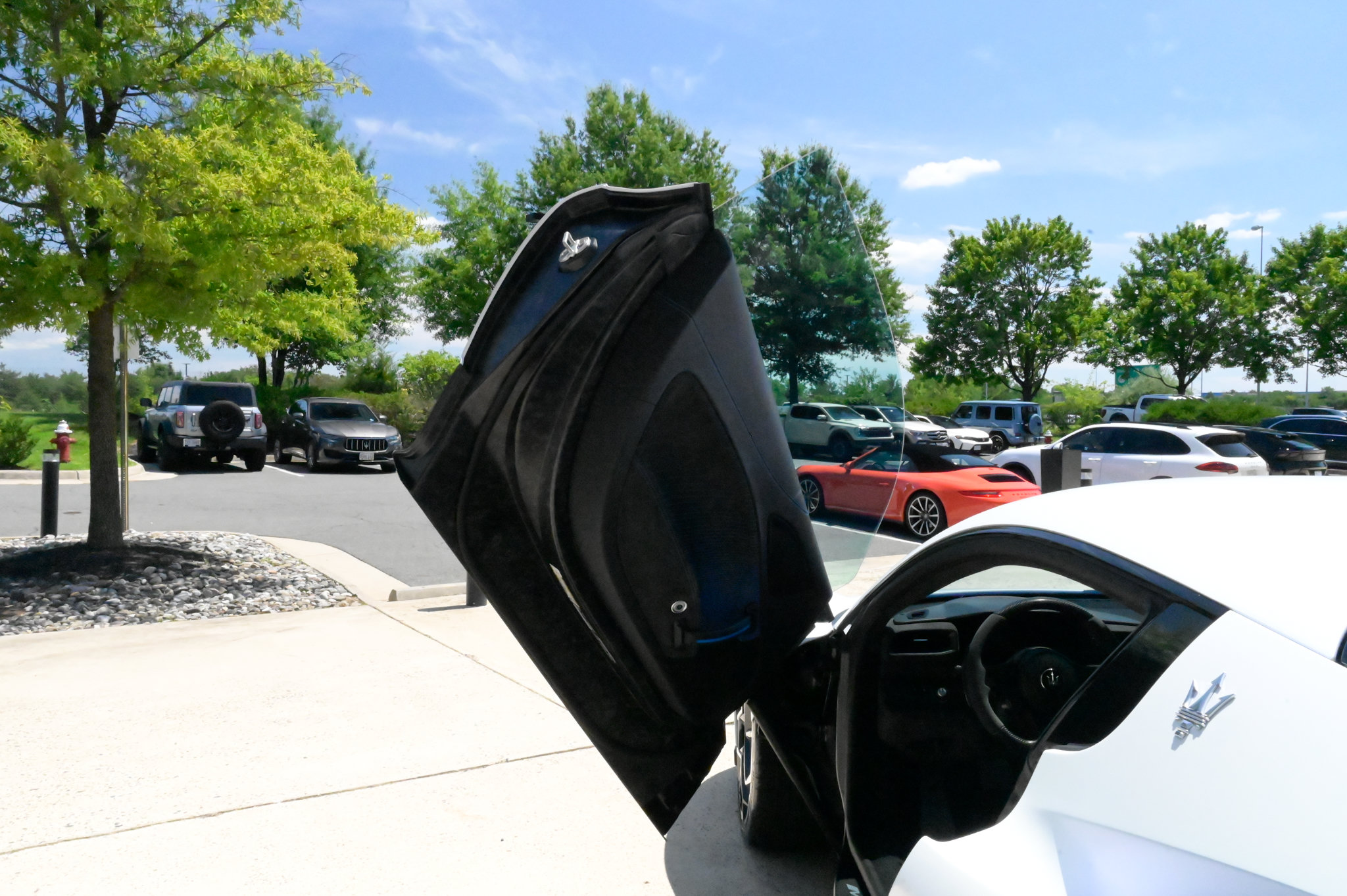 Used 2022 Maserati MC20 Coupe RWD image 13