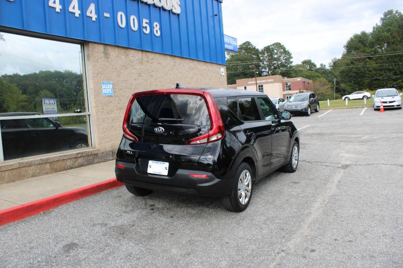 Used 2021 Kia Soul LX image 4