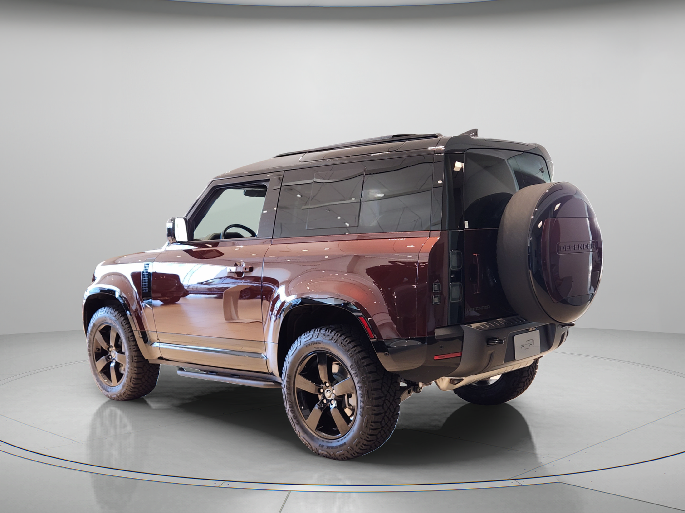 New 2026 Land Rover Defender 90 X-Dynamic SE AWD/4WD image 2