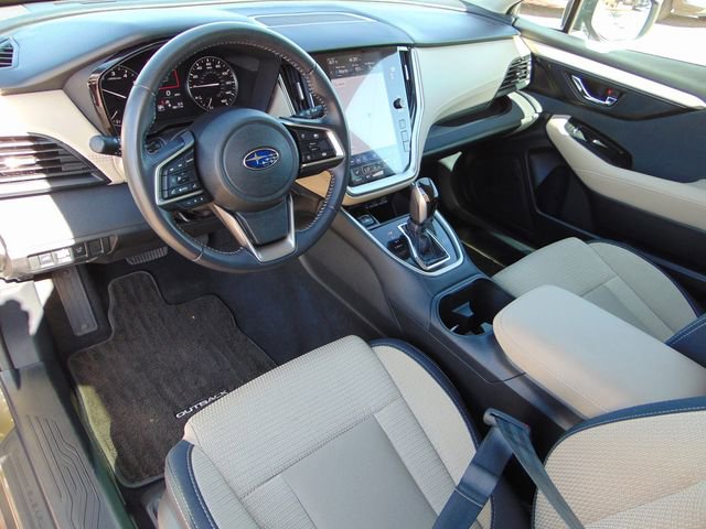 Certified 2025 Subaru Outback Premium AWD/4WD image 11