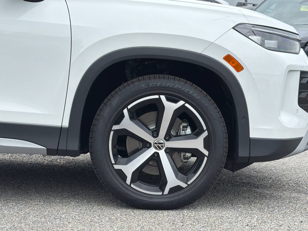 New 2026 Volkswagen Tiguan SE AWD/4WD image 7