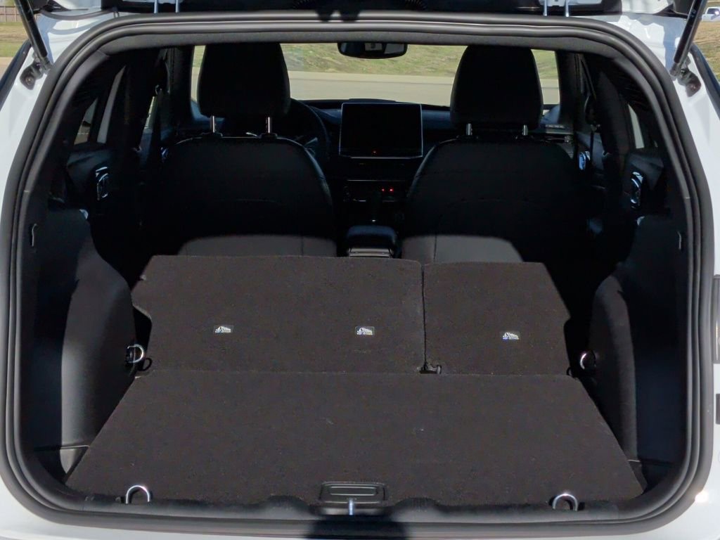 New 2026 Jeep Compass Altitude image 40