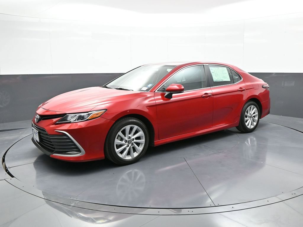 Certified 2023 Toyota Camry LE image 10