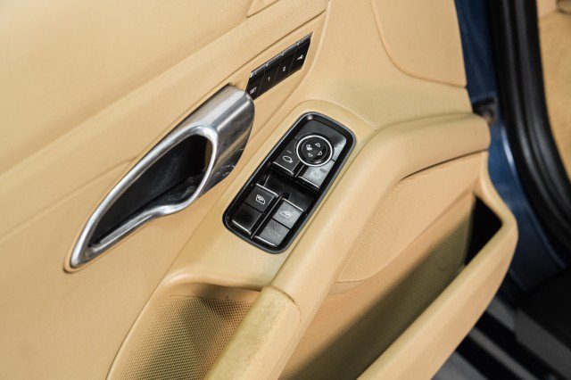 Used 2015 Porsche Cayman RWD image 31