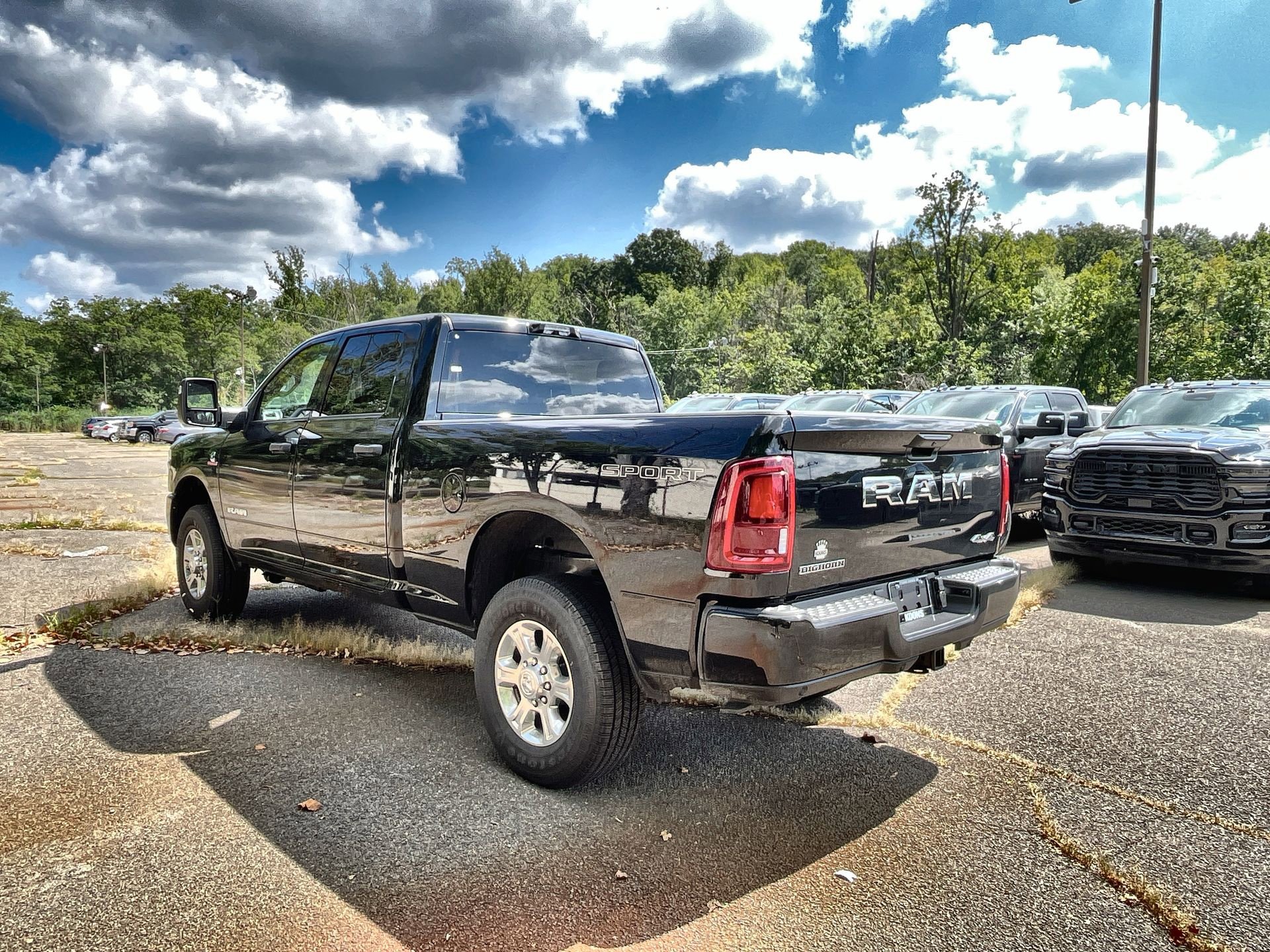 New 2025 RAM 2500 Big Horn image 4