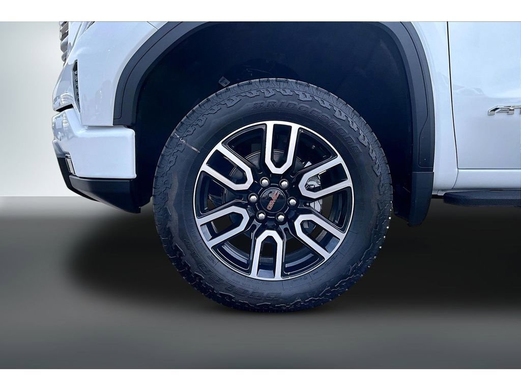 New 2026 GMC Sierra 1500 AT4 w/ AT4 Premium Package AWD/4WD image 11