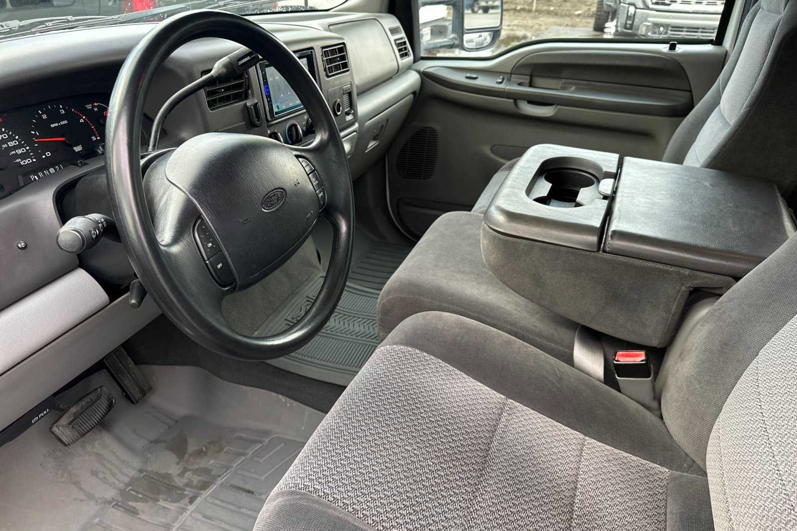 Used 2002 Ford F350 XL image 10