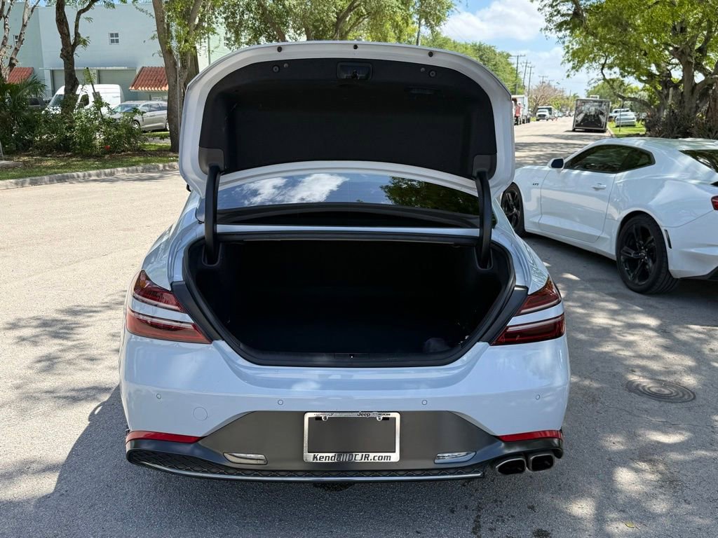 Used 2023 Genesis G70 2.0T w/ Sport Prestige Package RWD image 34