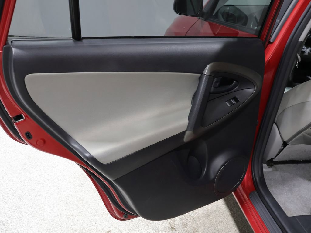 Used 2010 Toyota RAV4 4WD image 18