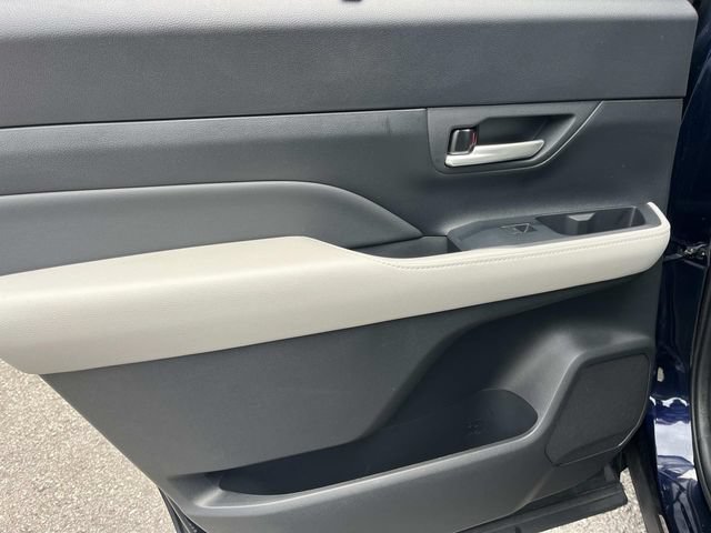 Used 2024 Toyota Grand Highlander AWD image 20