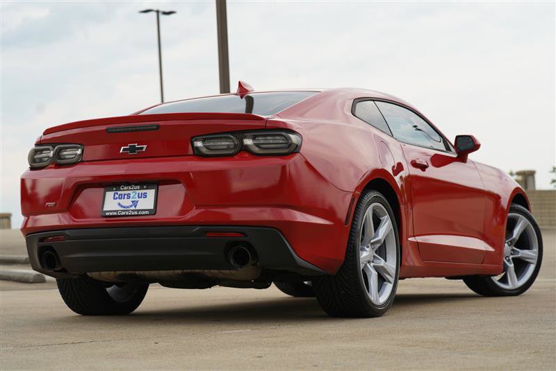 Used 2016 Chevrolet Camaro SS RWD image 8