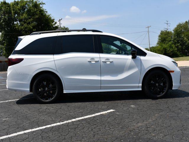 New 2026 Honda Odyssey Sport-L image 8