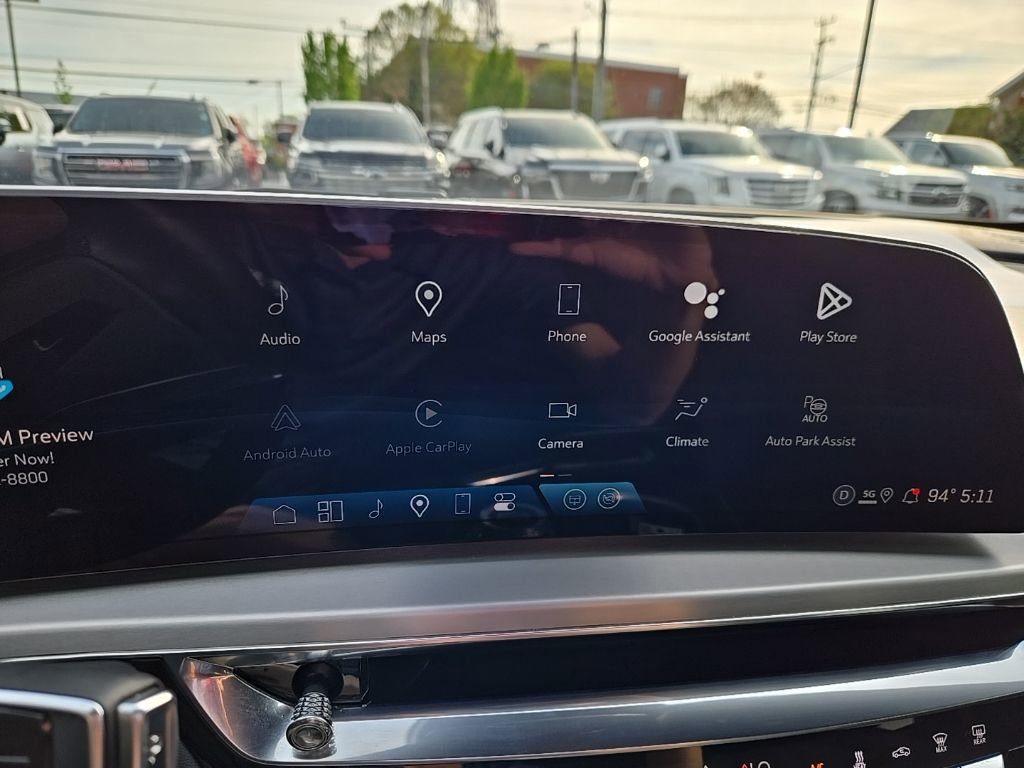 Used 2024 Cadillac Lyriq Luxury AWD/4WD image 28