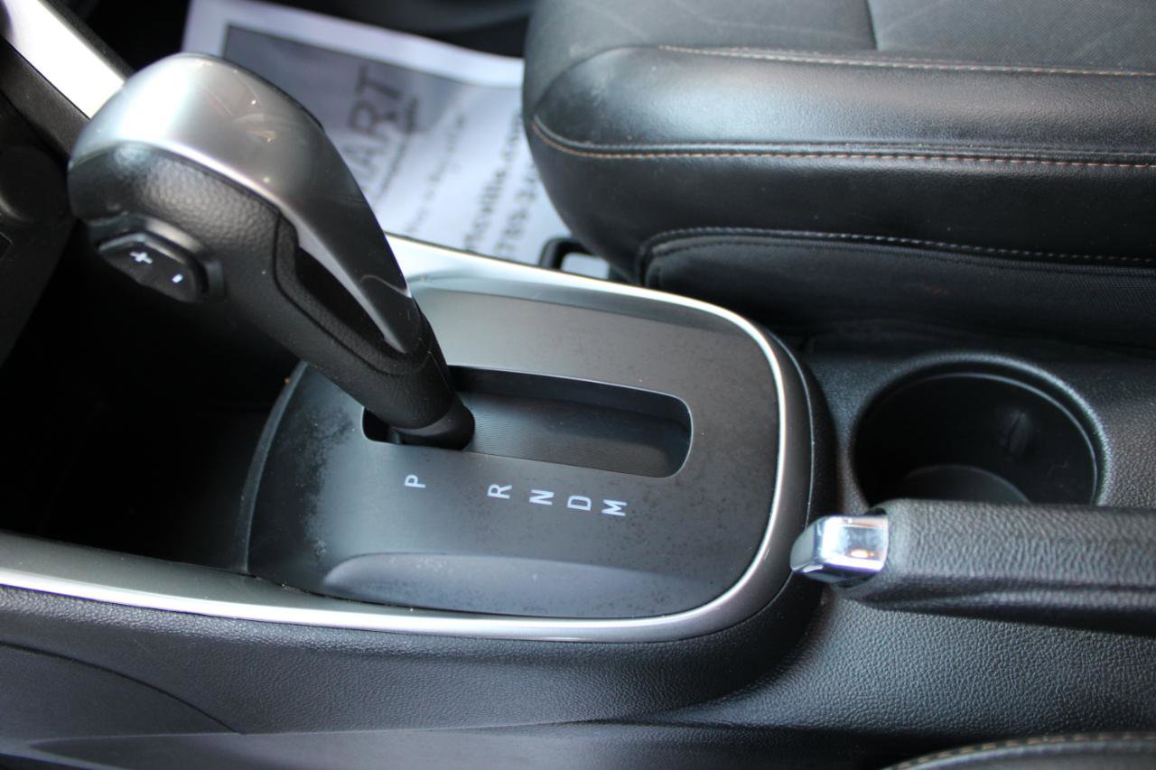 Used 2021 Chevrolet Trax LT w/ LT Convenience Package image 36