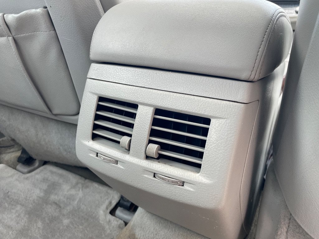 Used 2008 Toyota Avalon Limited FWD image 26