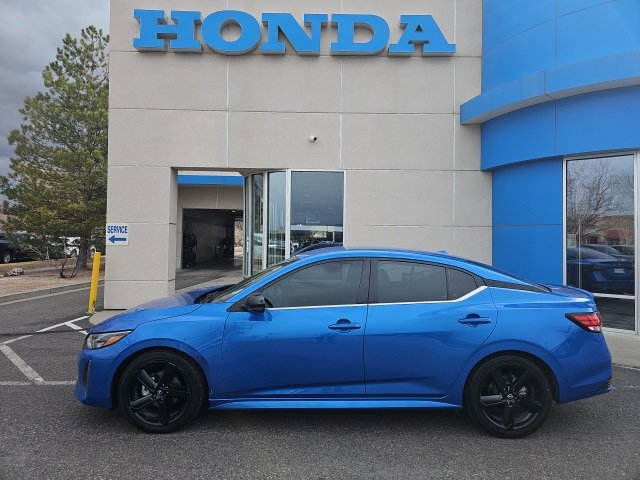 Used 2024 Nissan Sentra SR w/ Lighting Package image 2