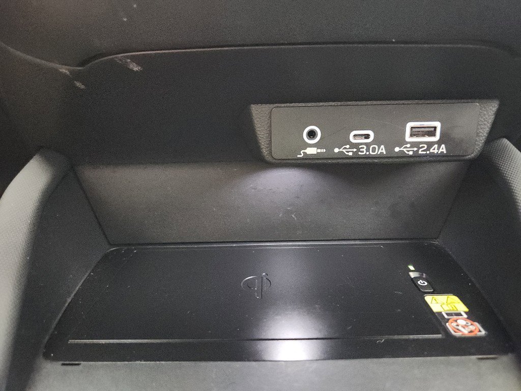 Certified 2025 Subaru Forester Premium image 21