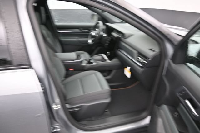 New 2026 GMC Terrain AT4 w/ Technology Package II AWD/4WD image 10
