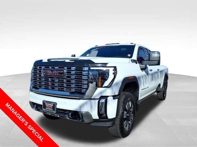 Used 2025 GMC Sierra 3500 Denali w/ Denali Reserve Package AWD/4WD image 1